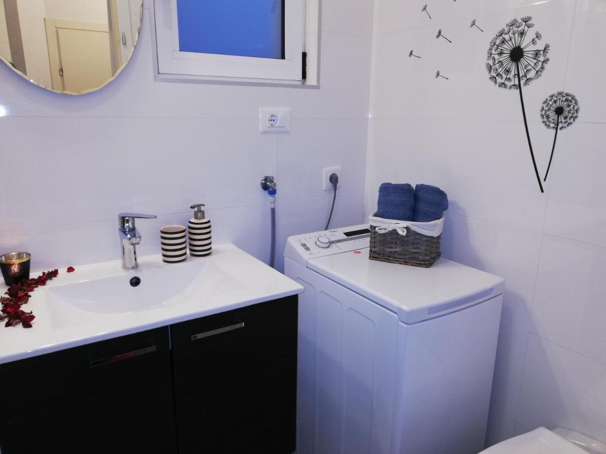 Apartman Komadina Hotel Макарска Екстериор снимка